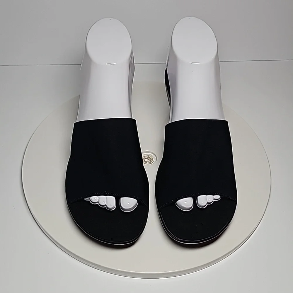 NWOT Onex Rory Italy Black Stretch Wedge Slide Sandals Comfort 9 Lightweight
